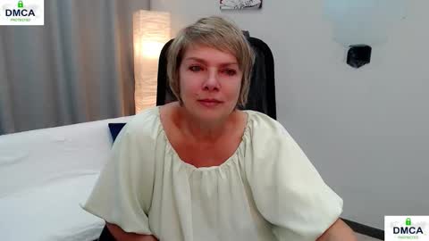 Snapshot of pion_s chatting on March 1, 2026, 7:32 am Bella online show from March 1, 2026, 7:32 am