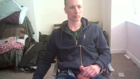 Snapshot of pipers1111 chatting on May 19, 2026, 3:40 pm pipers1111 online show from May 19, 2026, 3:40 pm