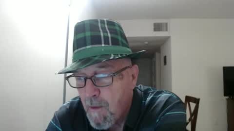 Snapshot of pipewizard chatting on February 23, 2025, 12:19 am pipewizard online show from February 23, 2025, 12:19 am