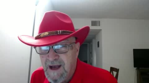 Snapshot of pipewizard chatting on March 3, 2025, 11:35 pm pipewizard online show from March 3, 2025, 11:35 pm
