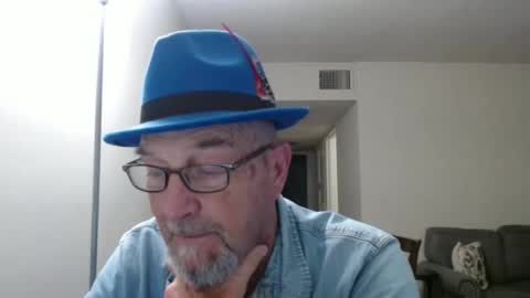 Snapshot of pipewizard chatting on November 12, 2025, 12:33 am pipewizard online show from November 12, 2025, 12:33 am