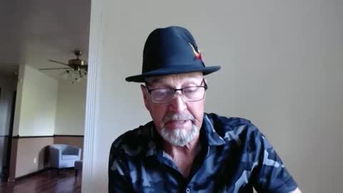 Snapshot of pipewizard chatting on May 2, 2026, 11:10 pm pipewizard online show from May 2, 2026, 11:10 pm