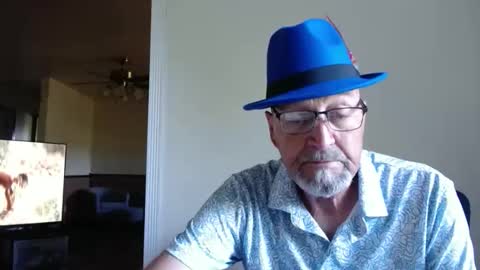 Snapshot of pipewizard chatting on May 3, 2026, 10:16 pm pipewizard online show from May 3, 2026, 10:16 pm