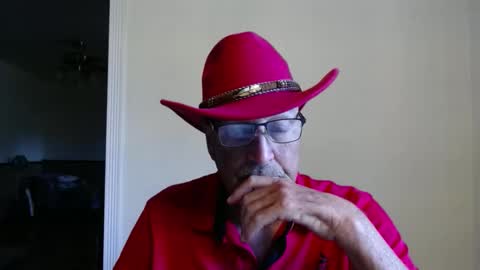 Snapshot of pipewizard chatting on May 18, 2026, 11:10 pm pipewizard online show from May 18, 2026, 11:10 pm