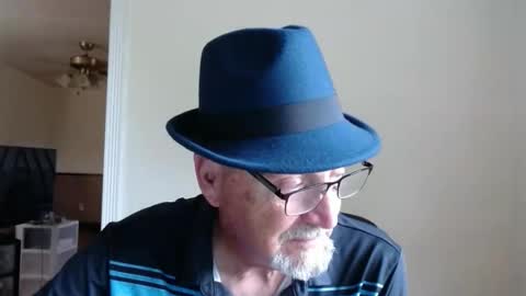 Snapshot of pipewizard chatting on May 26, 2026, 11:34 pm pipewizard online show from May 26, 2026, 11:34 pm