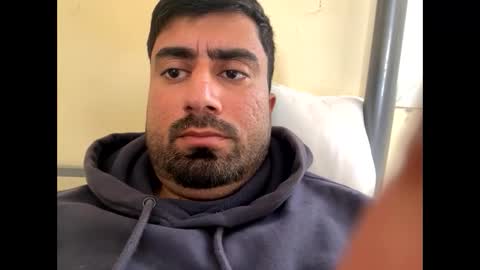 pipi144 online show from February 16, 2026, 7:37 am