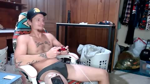 Snapshot of pippylongdickin chatting on October 10, 2025, 1:59 am pippylongdickin online show from October 10, 2025, 1:59 am