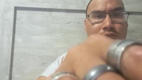 Snapshot of pirahna1012 chatting on June 8, 2026, 9:53 am pirahna1012 online show from June 8, 2026, 9:53 am