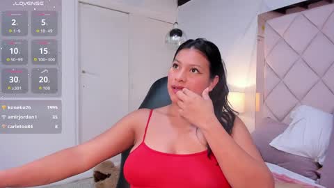 Snapshot of pirlywild chatting on May 10, 2026, 1:44 am Pirly online show from May 10, 2026, 1:44 am