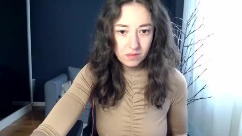 piscesgirl06 online show from May 14, 2026, 4:30 am