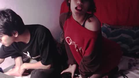 Snapshot of piscis_dreams chatting on December 3, 2025, 5:48 am PiscisDreams online show from December 3, 2025, 5:48 am