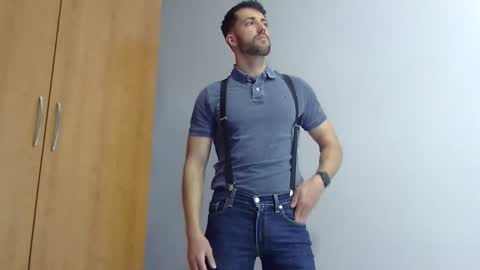 pitruki00 online show from April 10, 2026, 8:52 am