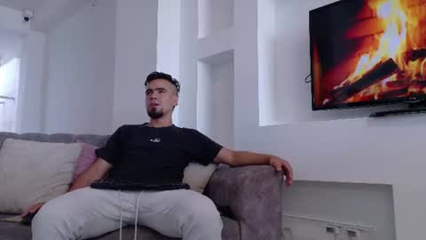 PittAndLunaa69 online show from July 26, 2026, 12:01 pm