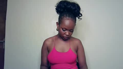 Majesty online show from April 25, 2026, 4:04 pm