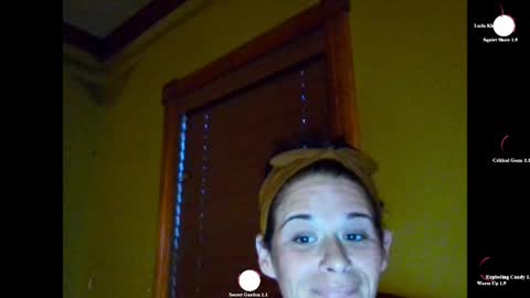 Snapshot of pixieluxxx chatting on May 11, 2026, 10:54 am PixieLuxXx online show from May 11, 2026, 10:54 am