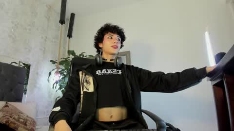 cris online show from January 3, 2025, 12:00 am