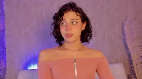 cris online show from November 22, 2025, 4:33 am