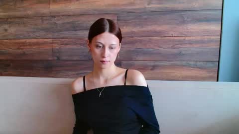 Snapshot of pizza_pepperonii chatting on May 23, 2026, 7:02 am violeta online show from May 23, 2026, 7:02 am