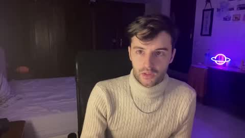 placebo14 online show from January 29, 2025, 6:39 pm