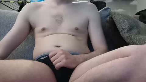 Snapshot of pladplad chatting on January 4, 2025, 6:30 am PLADPLAS online show from January 4, 2025, 6:30 am