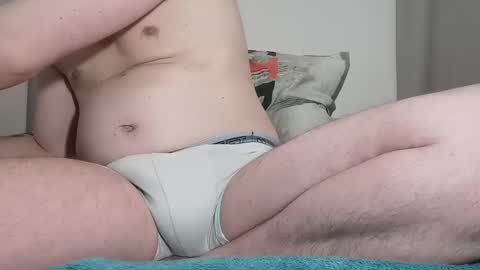 Snapshot of pladplad chatting on January 12, 2025, 6:28 am PLADPLAS online show from January 12, 2025, 6:28 am