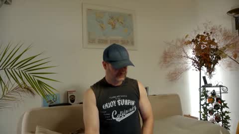 Snapshot of planet_two chatting on April 12, 2026, 6:13 pm planet_two online show from April 12, 2026, 6:13 pm