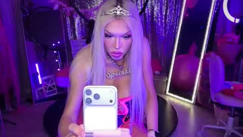 Snapshot of plasticfuckdoll chatting on May 17, 2026, 3:15 am Dumb bimbo fuck doll online show from May 17, 2026, 3:15 am