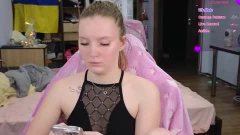 Snapshot of playful_mary chatting on February 28, 2026, 6:20 pm Masha online show from February 28, 2026, 6:20 pm