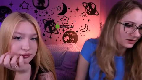 Snapshot of playful_sophie chatting on May 14, 2026, 7:20 pm Sophie online show from May 14, 2026, 7:20 pm