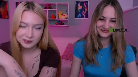 Sophie online show from June 3, 2026, 7:19 pm