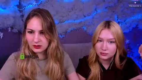 Sophie online show from June 10, 2026, 7:35 pm