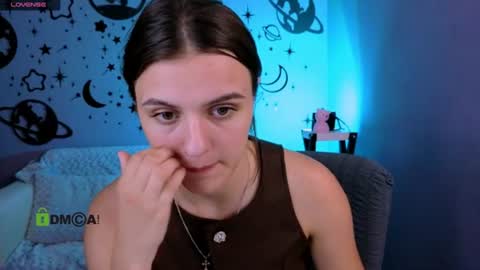 Sophie online show from June 13, 2026, 7:23 pm
