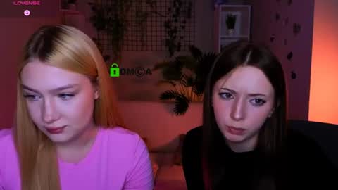 Sophie online show from June 22, 2026, 7:22 pm