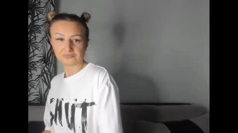 Snapshot of playfulaudrey chatting on January 4, 2025, 11:06 pm PlayfulAudrey online show from January 4, 2025, 11:06 pm