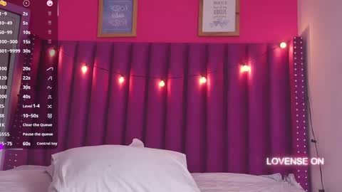 Scarlett  online show from March 7, 2025, 7:38 pm