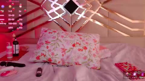 Scarlett  online show from September 18, 2025, 9:28 pm