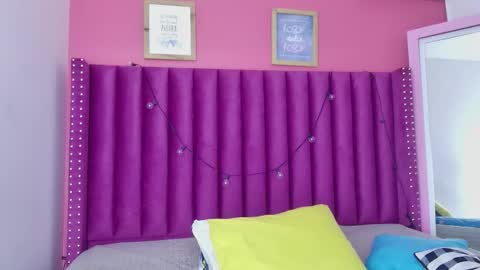 Snapshot of playfuljust_18 chatting on December 15, 2025, 12:42 pm SAMARA online show from December 15, 2025, 12:42 pm