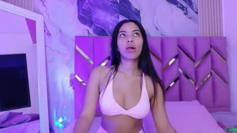 Snapshot of playfuljust_18 chatting on February 22, 2026, 12:58 pm SAMARA online show from February 22, 2026, 12:58 pm