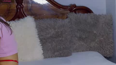 Snapshot of playfulnicole chatting on November 25, 2025, 8:03 am PlayfulNicole online show from November 25, 2025, 8:03 am