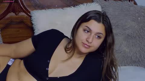 Snapshot of playfulnicole chatting on November 26, 2025, 6:25 am PlayfulNicole online show from November 26, 2025, 6:25 am