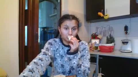 Snapshot of pleas3s_sweet chatting on February 11, 2025, 3:29 pm pleas3s_sweet online show from February 11, 2025, 3:29 pm