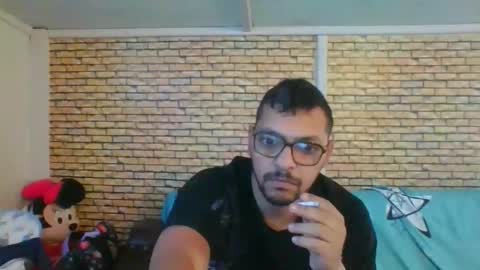 Snapshot of pleas3s_sweet chatting on November 16, 2025, 7:14 am pleas3s_sweet online show from November 16, 2025, 7:14 am