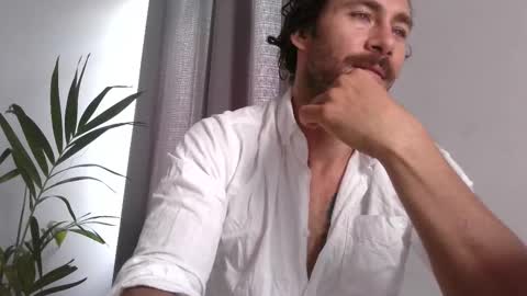 pleasure online show from December 14, 2025, 12:43 pm