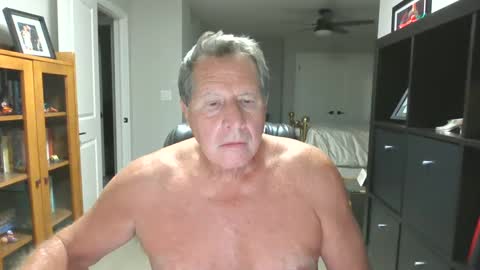 pleeeezeher online show from September 17, 2025, 3:19 am