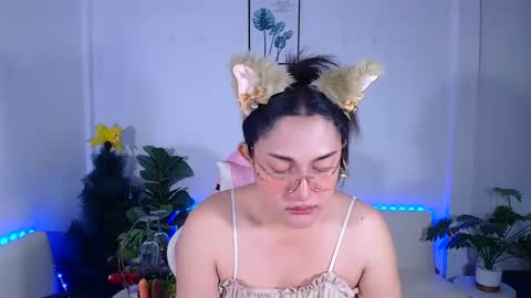 Ploysai online show from June 5, 2026, 7:36 am