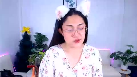 Ploysai online show from June 9, 2026, 1:34 pm