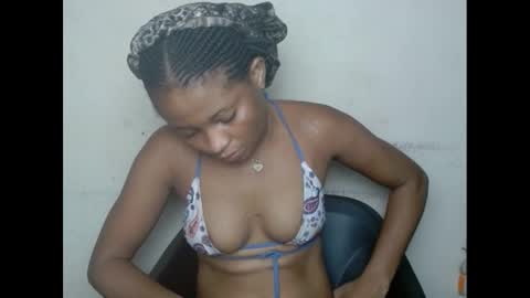 plumnjuicyx online show from March 2, 2025, 6:16 am