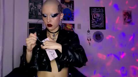    online show from December 3, 2025, 11:03 pm