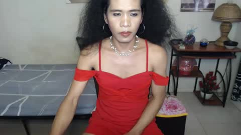 Snapshot of pocabigshane chatting on December 5, 2024, 7:05 am SHANE online show from December 5, 2024, 7:05 am