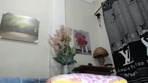 Snapshot of pocabigshane chatting on January 12, 2025, 7:53 pm SHANE online show from January 12, 2025, 7:53 pm